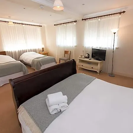 Connemara Hotel