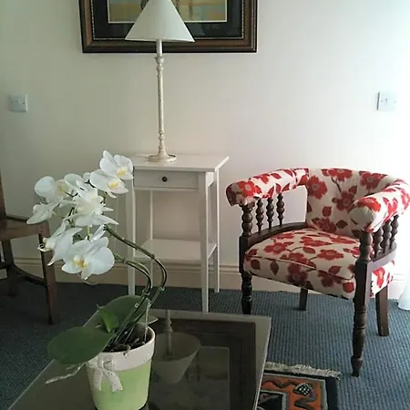 Hotel Connemara