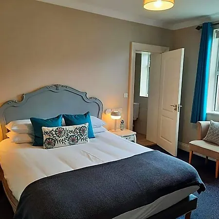 Connemara Hotel 3*