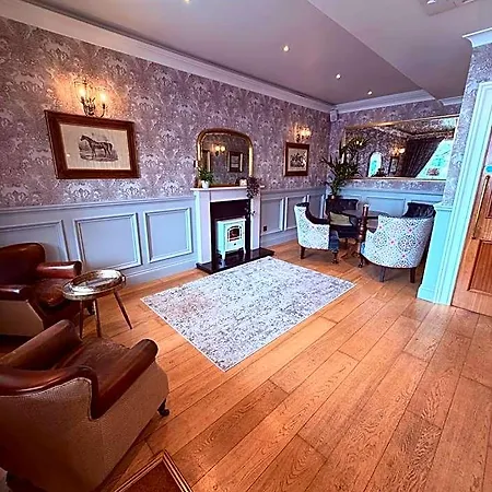 Connemara Hotel 3*