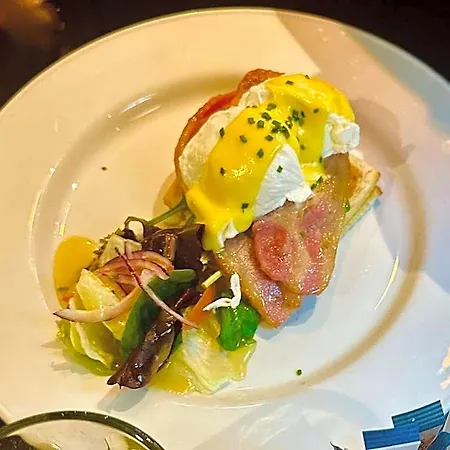 Connemara Hotel 3*