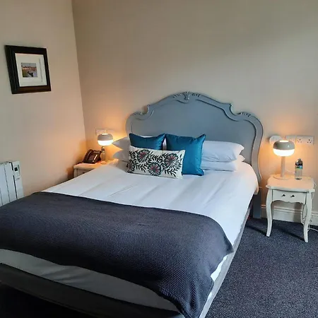 Hotel Connemara 3*