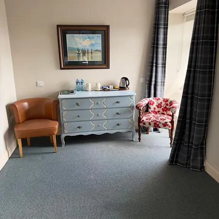 Connemara Hotel 3*