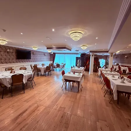 Connemara Hotel 3*