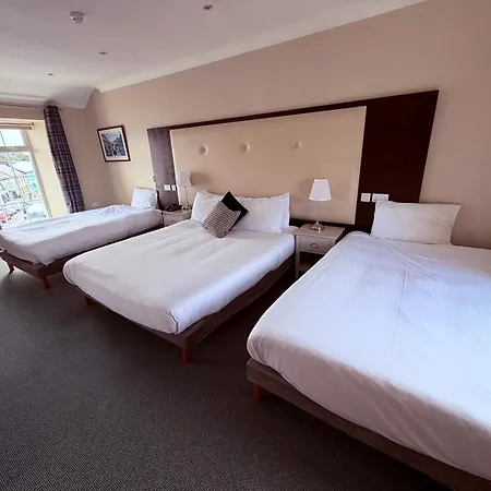 Hotel Connemara 3*
